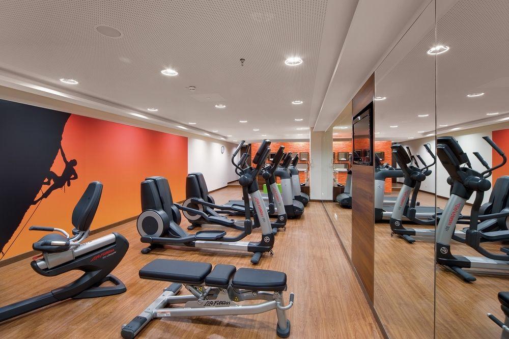 Hotel Courtyard By Marriott East