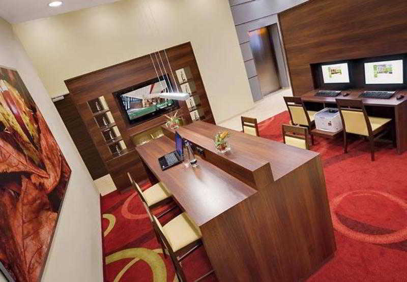 Courtyard By Marriott East Hotel Munich