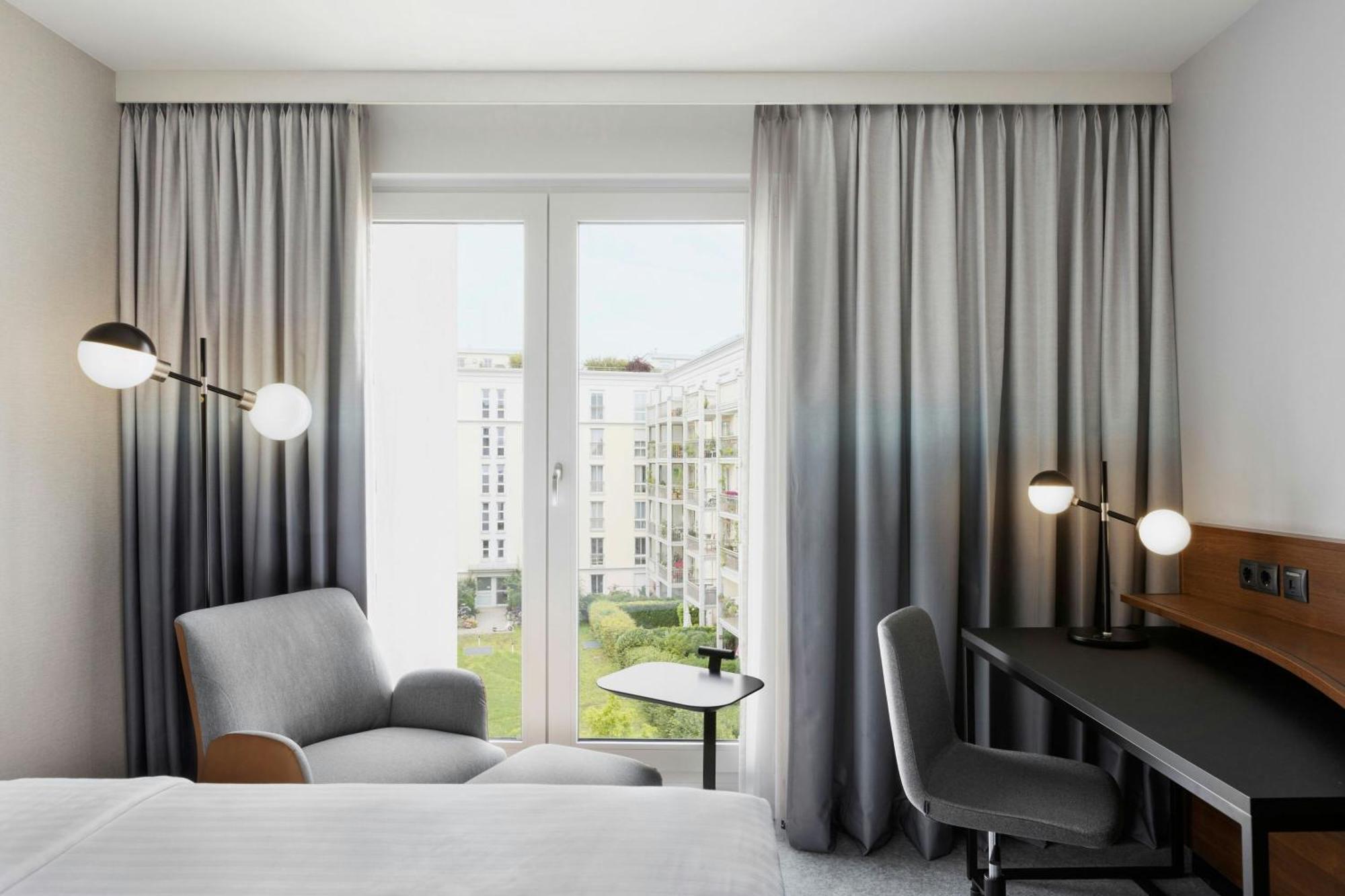 Hotel Courtyard By Marriott East Munich